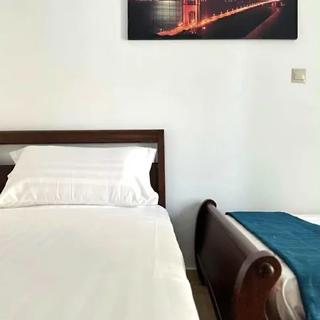 Holidaze Apartment Sarandë