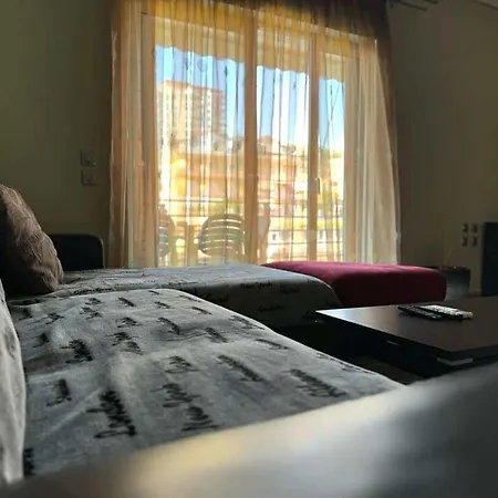 Apartment Holidaze Sarandë